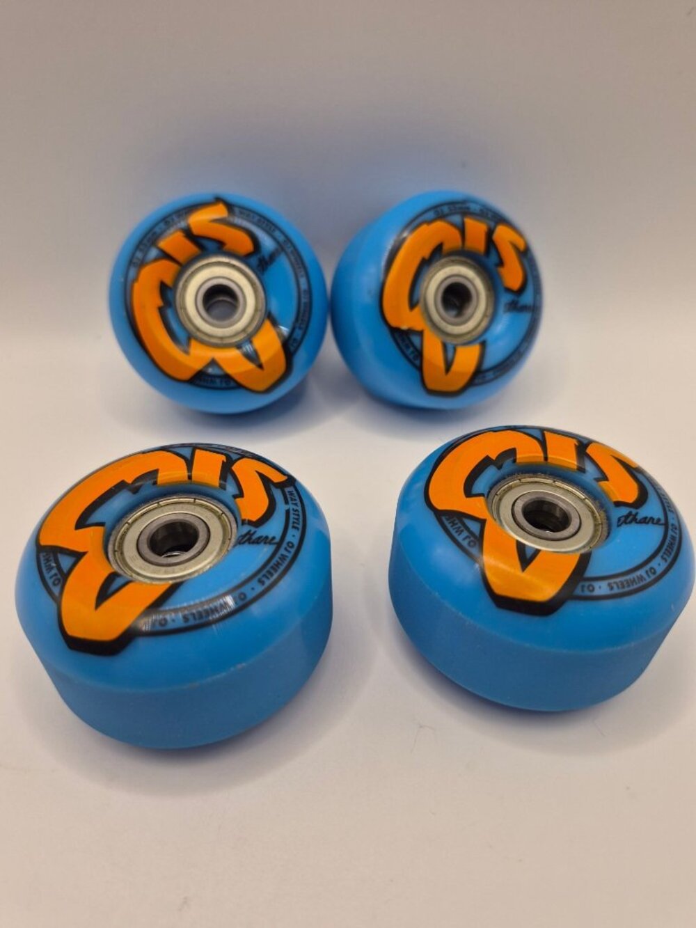 OJ Wheels 53mm Blue Skateboard Wheels With Bearings Set of 4